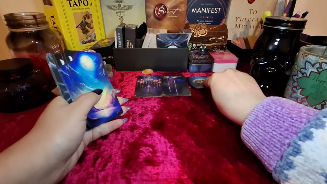 Pick a card💌:Τι θελει απο εμενα το πρόσωπο...;;♥️#tarotreading  #tarotreader 