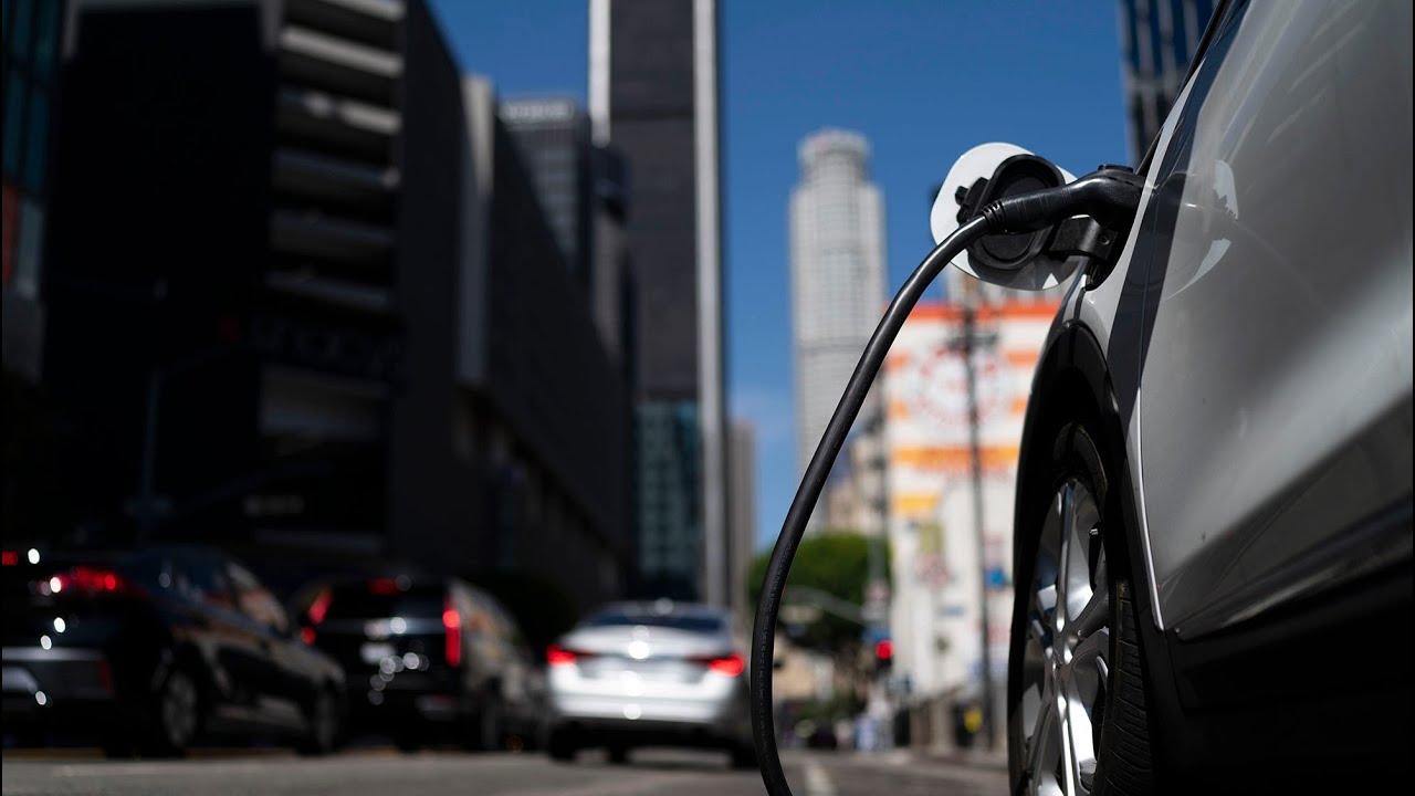 Federal tax credit for electric vehicles expires, but some state incentives remain