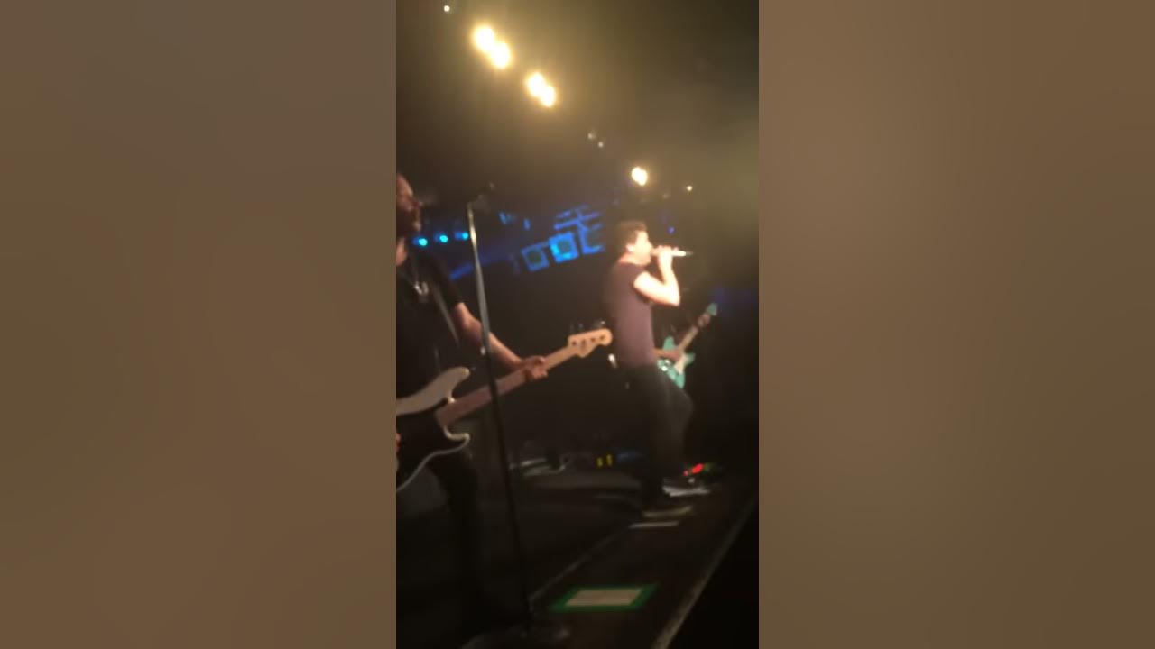 Simple Plan Live in Australia 2016 "Addicted" Simple Plan Live in Australia 2016 "Addicted"
