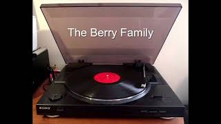 Well Tour The Golden City / Berry Family