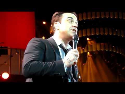 Robbie Williams If I Only Had A Brain 05 05 14 Amsterdam