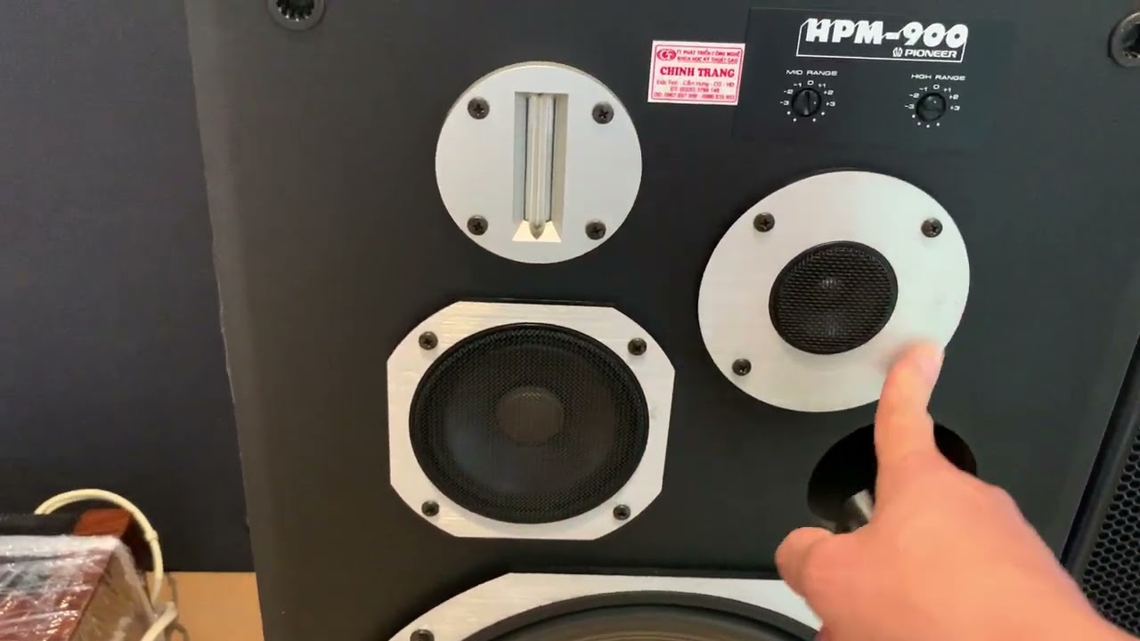 PIONEER HPM 900 . Hàng xịn Nhật về nguyên thùng xốp , Model cực hiếm có về cho các Bác yêu sưu tầm .