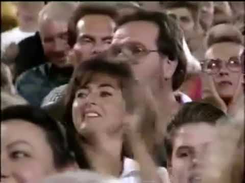 Martina Navratilova vs Jimmy Connors  Battle of Sexes Match 1992 LA Highlights