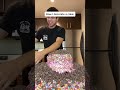How I Decorate A Cake 