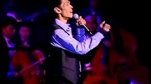 Jamal Abdillah - Kepadamu kekasih (Live at Istana budaya)