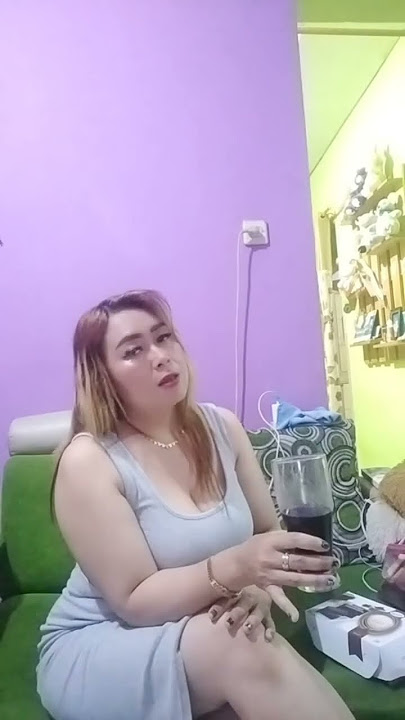 Ibu Mertua Kesepian Di tinggal mudik #stw #ibumertua #mertuacantik  #love #leggings #tante