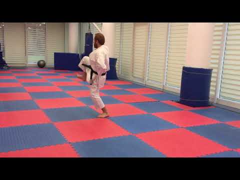 TURUNCU KEMER KATASI-HEİAN SANDAN (SHOTOKAN STİLİ)