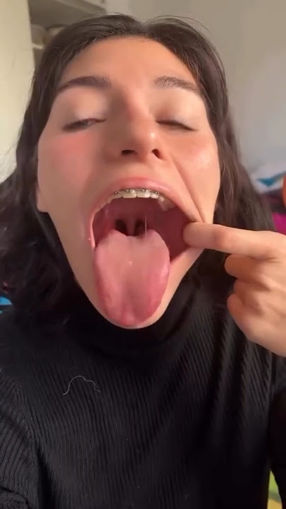 Long Tongue girl 151 #longtongue #instagramreels#tiktokchallenge