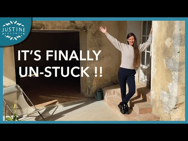 The house renovation is *finally* moving forward! (Provence vlog) class=