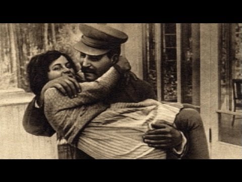 وفاة ابنة الزعيم السوفييتي السابق جوزيف ستالين