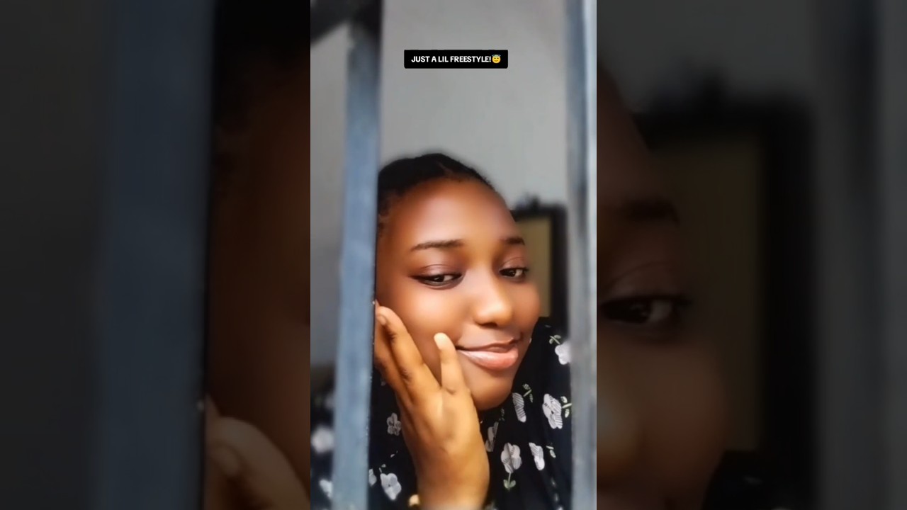 Pretty little baby!🥰...Happy Friyayyy, y'all! 