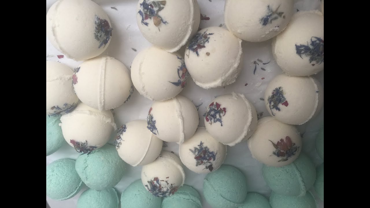 lush clothing Making bath bombs, oatmeal, milk and honey