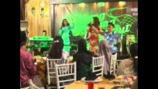 1 Amelina 2 Mas Idayu 1 Di Dadaku Ada Kamu 2 Cintaku 100%