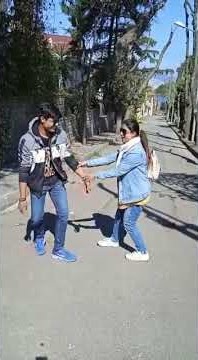 zara sa jhoom loon mein......song in Turkey