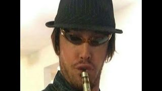It's 12 o'clock (EARRAPE)