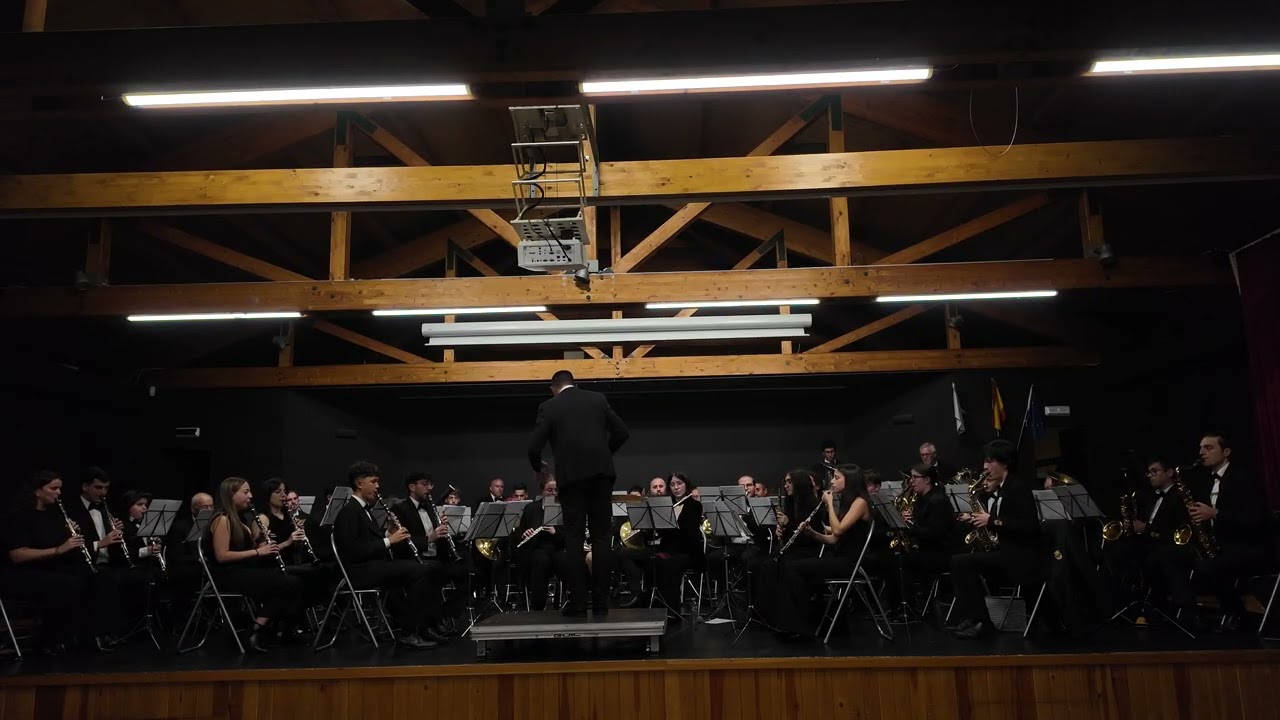 2025. 15 Nov. Mi gran noche de Raphael. Banda de Música Municipal de Padrón (Padrón)