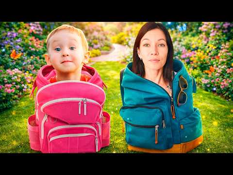 Малыш спрятался в рюкзаке! Смешная история малыша и мамы в парке 😂