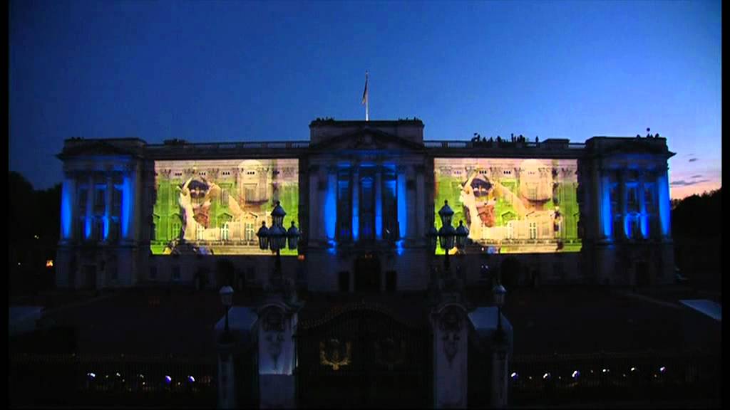 The Queens Diamond Jubilee Concert - Beautiful Day - YouTube