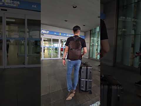 인천공항 미안해! 공항가서 막 험하게 써보니..
