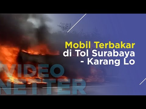 Detik-Detik Mobil ini Terbakar di Tol Singosari