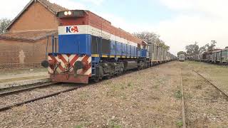 Tren Vacío de N.C.A a su paso por "Estación Gramilla" (Provincia de Santiago del Estero)