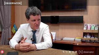 Nicușor Dan, Pe Post De Agamiță Dandanache, A Dat Un Interviu În Presă