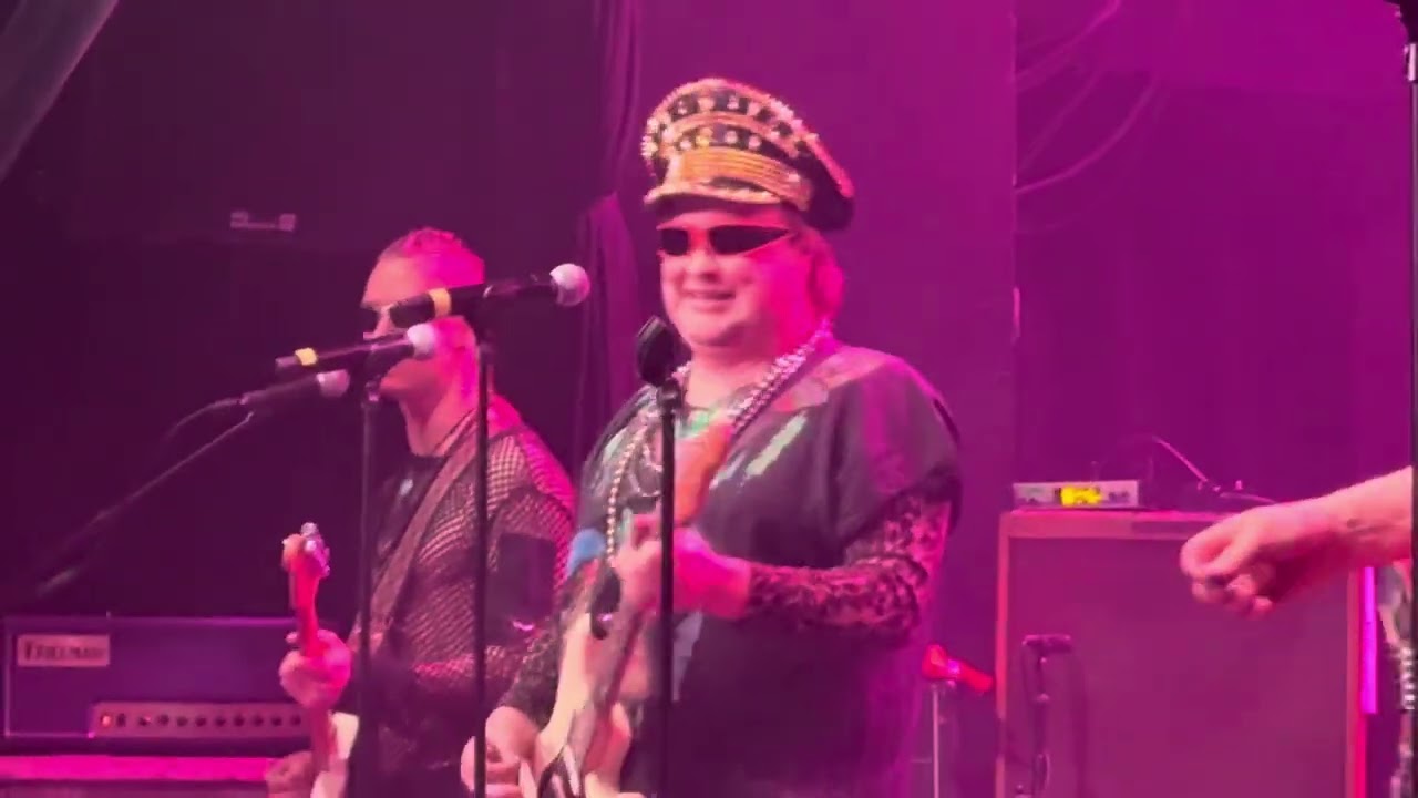 Sleepy Sleepers - Mr. Dampax