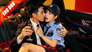She disguised as a man to avoid marriage,but became the CEO's guard and fell for him at first sight!