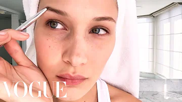 What concealer does Bella Hadid wear?