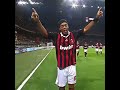 Ronaldinho o Showman#futebolmundial #futebol #ronaldinho #ronaldinhogaúcho #milan #futebolbrasileiro