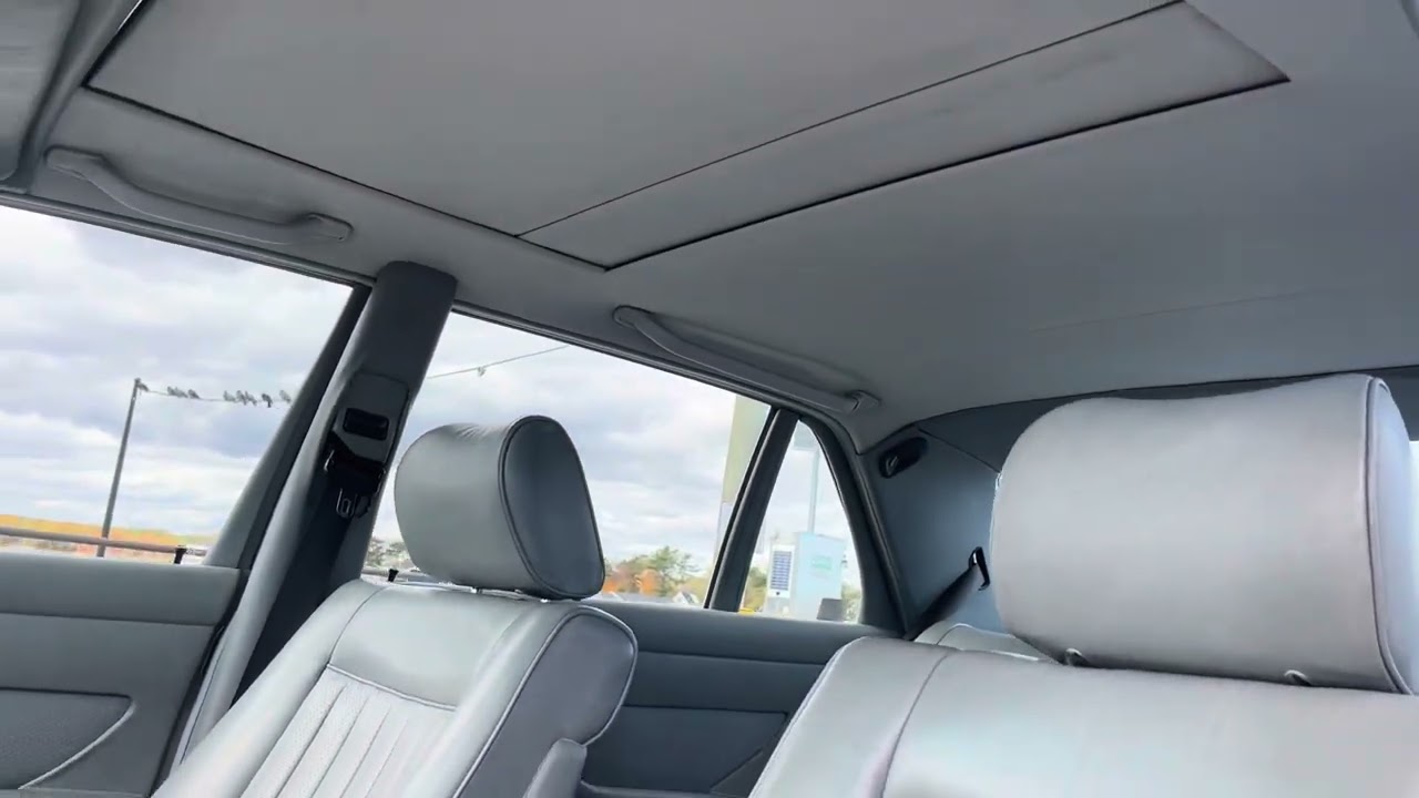 1987 Mercedes Benz 300SDL Cabin