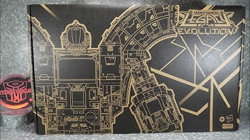 Unboxing: Hasbro Transformers Legacy Evolution Blue Guardian