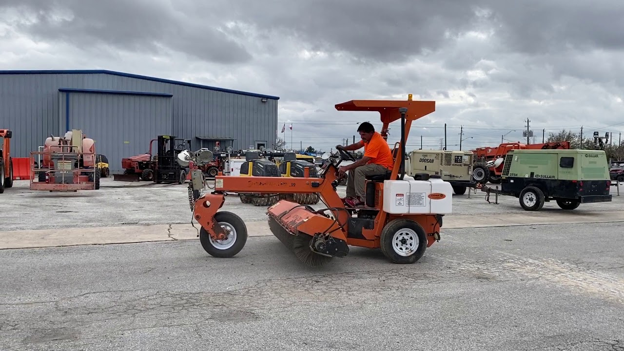 2014 LAYMOR SM300 SWEEPER YouTube