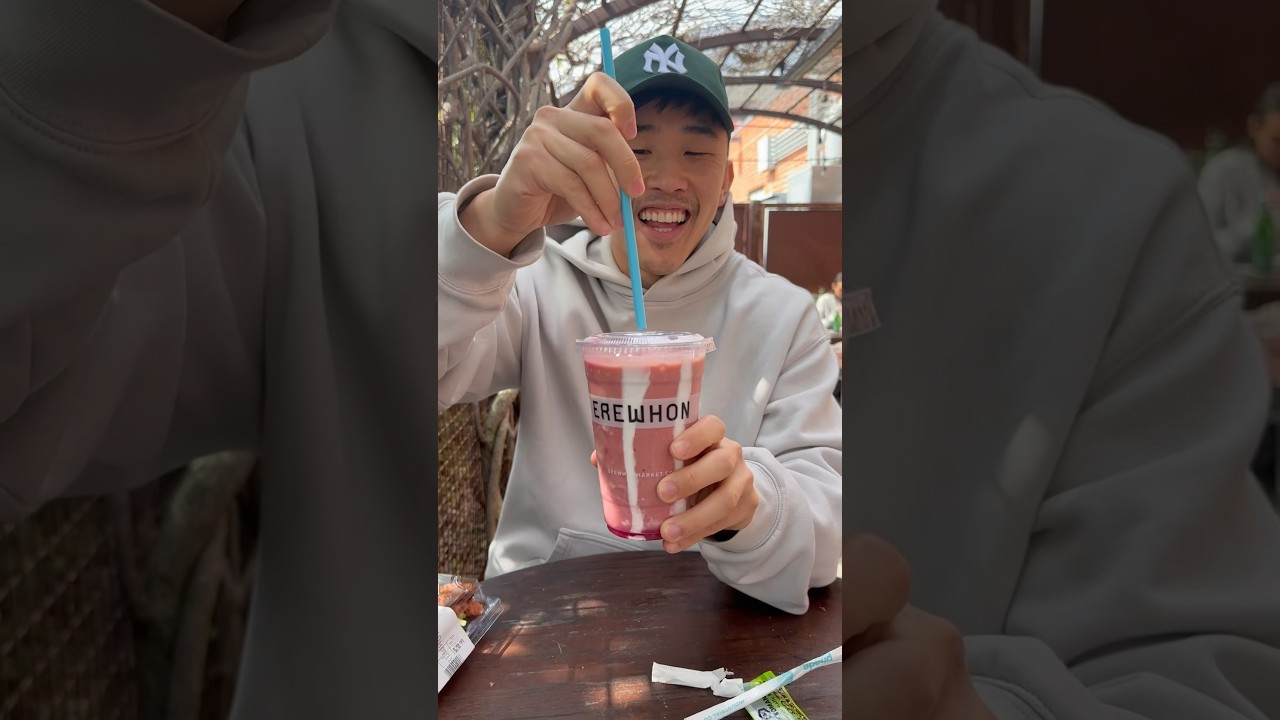 Erewhon - Hailey Bieber Smoothie #erewhon #smoothie #strawberry #healthy #foodie