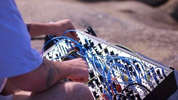 ambient modular in front of the sea #3 // mutable instruments, make noise, instruo, 4ms