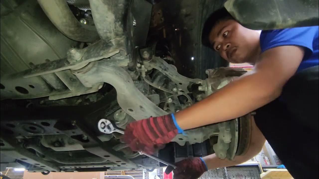 INNOVA STEERING WHEEL PULLING P2 PULL DOWN LOWER SUSPENSION ARM REPLACE BUSHING AND BOLT AND