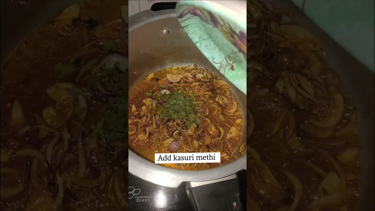 Spicy Mutton Masala Recipe | Soft & Tender Goat Meat Curry | The Happy home cook 