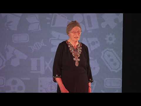 Miradas que enseñan | Stella Mancinelli | TEDxCasilda
