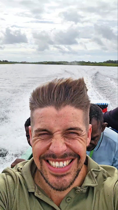 Download lagu West Papua 🌴😬 Song 🎵 : Momuna #adventure #jungle #forest #nature #papua