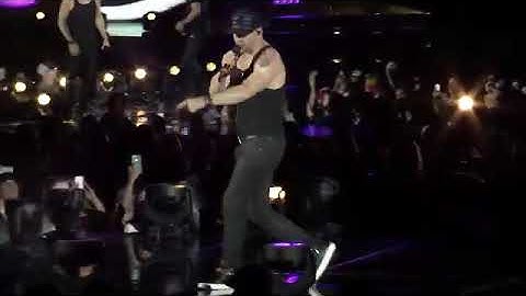 New Kids On The Block - I Like (Remix) Live Fenway Park 2017