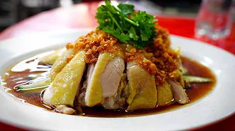 Why Locals Line Up for This Chicken Rice Every Day | Hotel Chef's 20 Years of Experience
