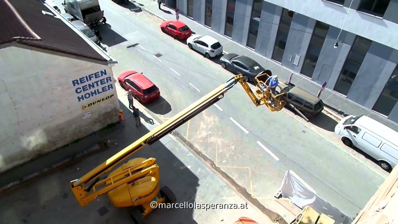 Rettung einer Luftschutzsirene in Wien 2014