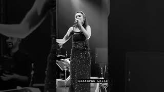 Yıldız Tilbe - Bi Kerede Bana Ihtiyacın Olsun
