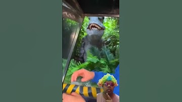 awas ada dinosaurus ⁉️#challenge #funny #shorts #jurassicworld #jurassicpark #dinosaur #viralvideo