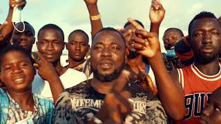 Toone - On Nest Pas Dedans Clip Officiel