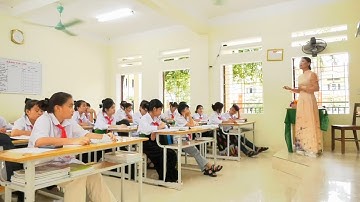 Trường Phổ thông Dân tộc Nội trú THCS Lang Chánh hân hoan bước vào năm học mới