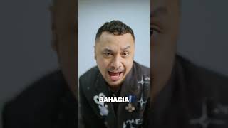 Giring Ganesha serigala  Shorts