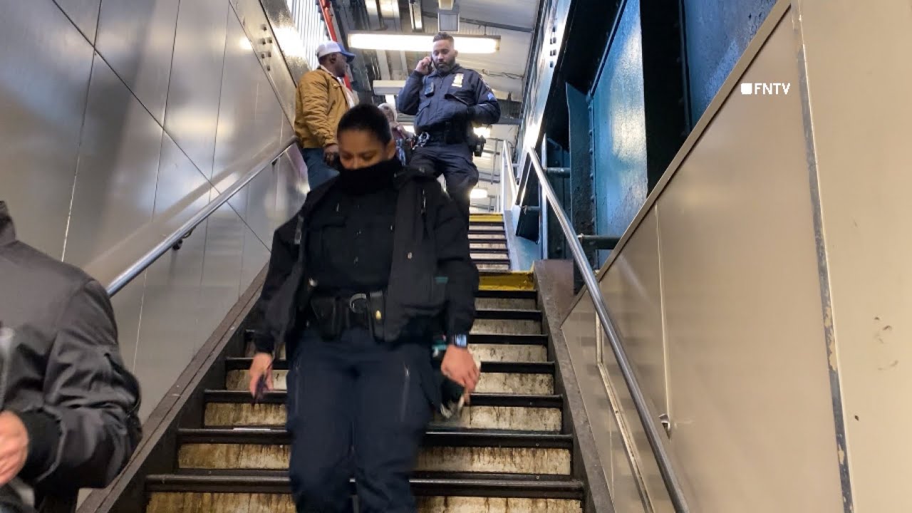 MTA Conductor Assaulted in Subway - BRONX - YouTube