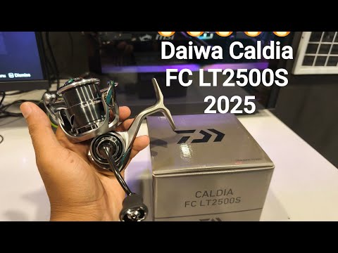 Daiwa Caldia FC LT2500S 2025 Review Closeup with unboxing