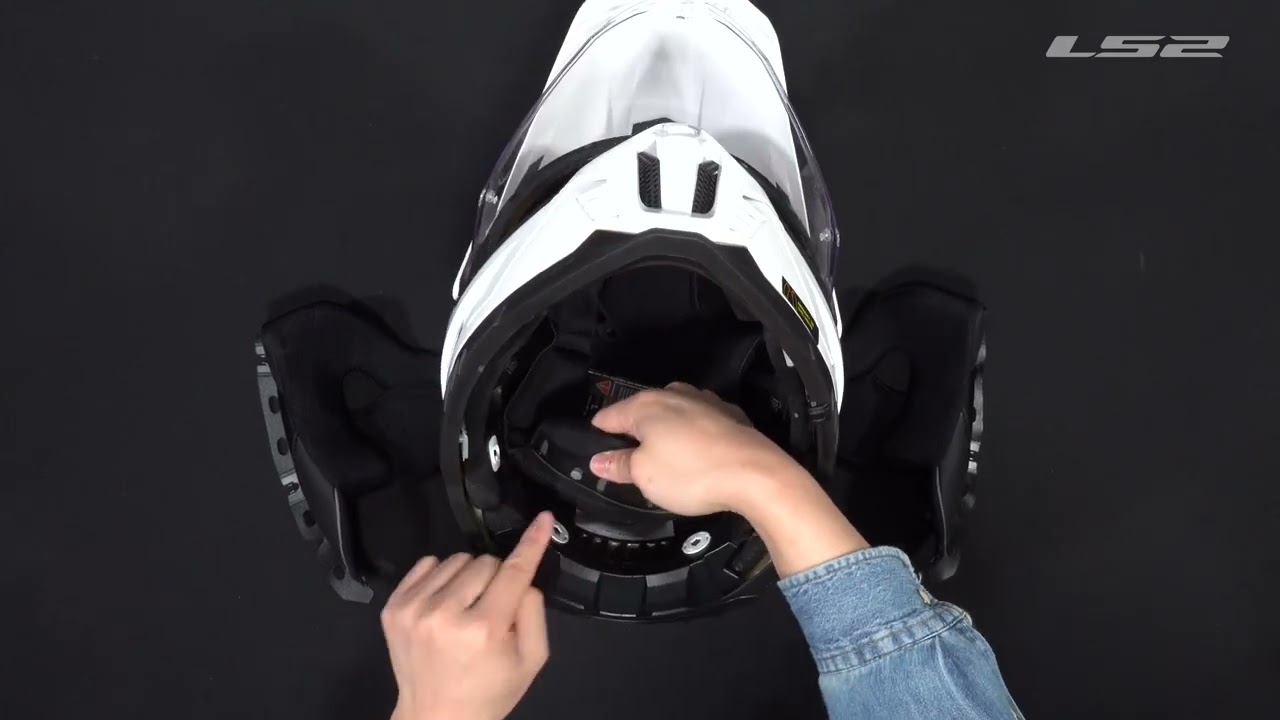 LS2 MX702 Pioneer II How to change liner